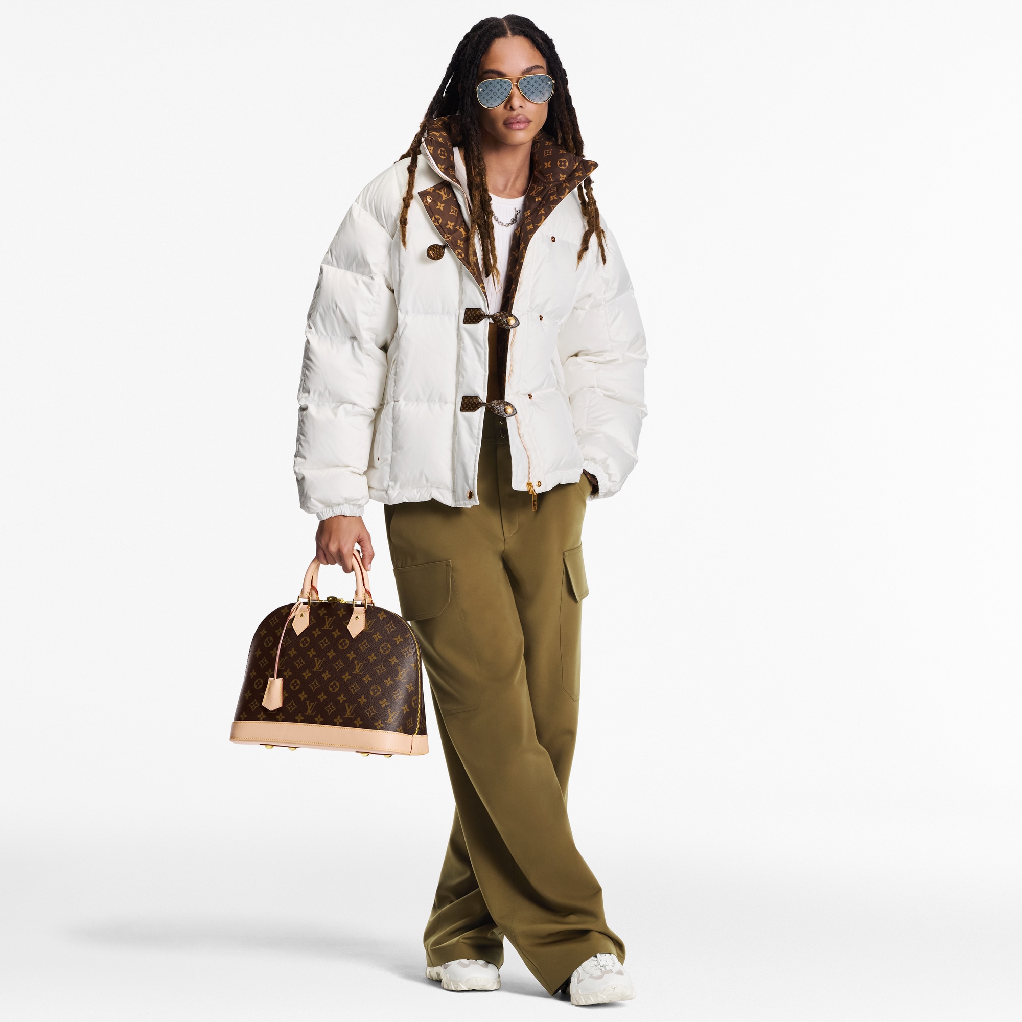 LOUIS VUITTON ダウンジャケット　サイズ46 louis-vuitton-monogram-accent-
